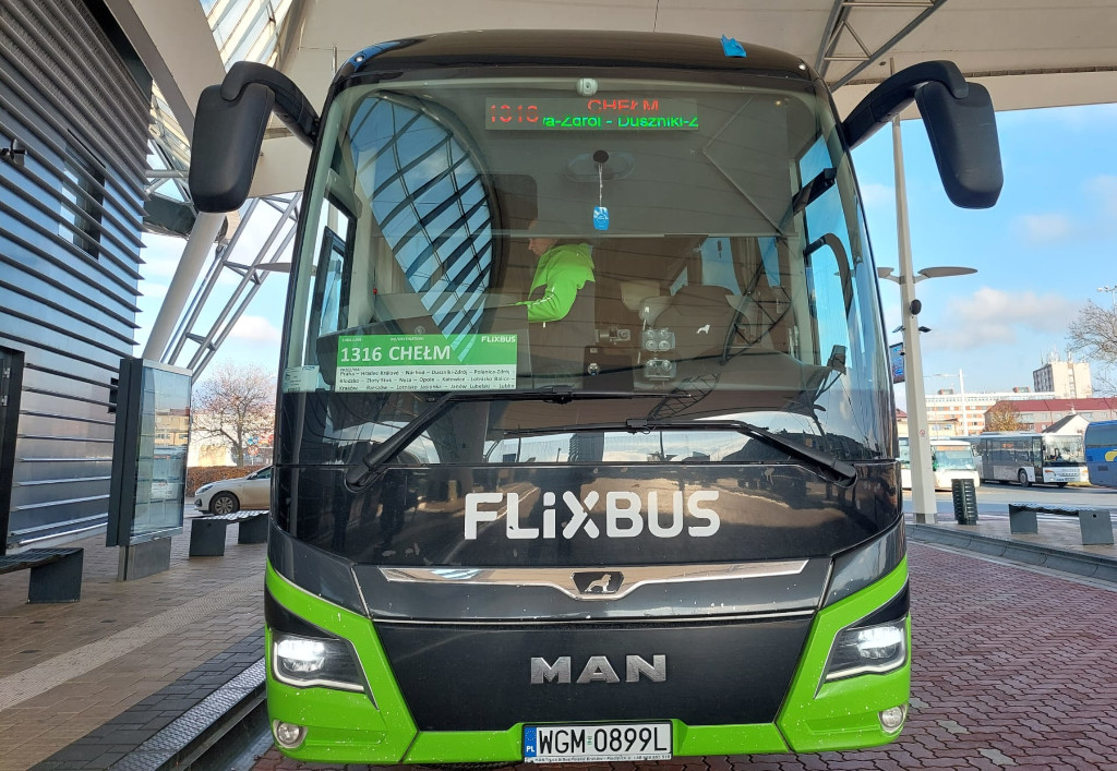 Autobusové nádraží Hradec Králové.