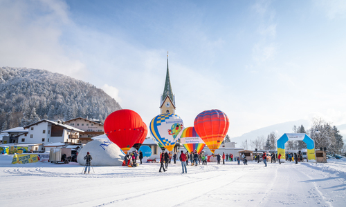 Balony v Kaiserwinkl nelétají, ale zásadně jezdí! Balony v Kaiserwinkl nelétají, ale zásadně jezdí!
