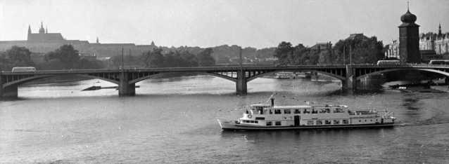 Loď Odra pluje po Vltavě už 50 let