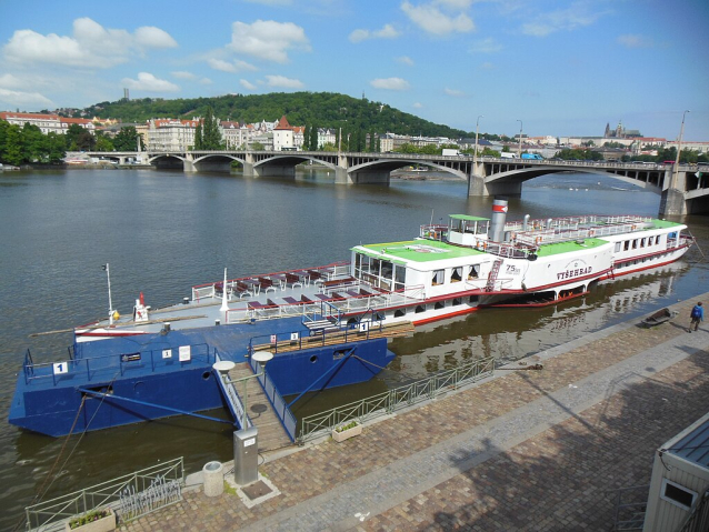 Parník Vyšehrad