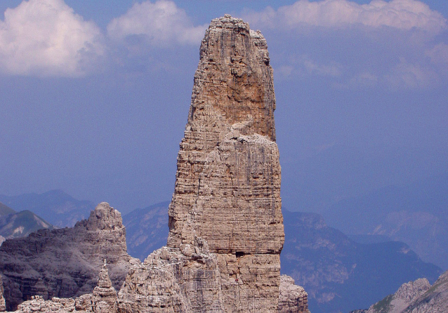 Via Ampferer na Campanile Basso