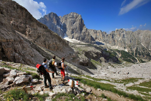 Via Ampferer na Campanile Basso