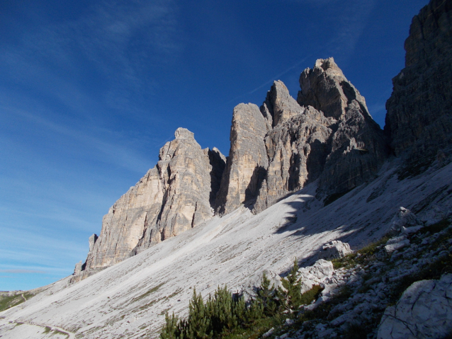 Jižní stěna Cima Ovest na Tre Cime di Lavaredo