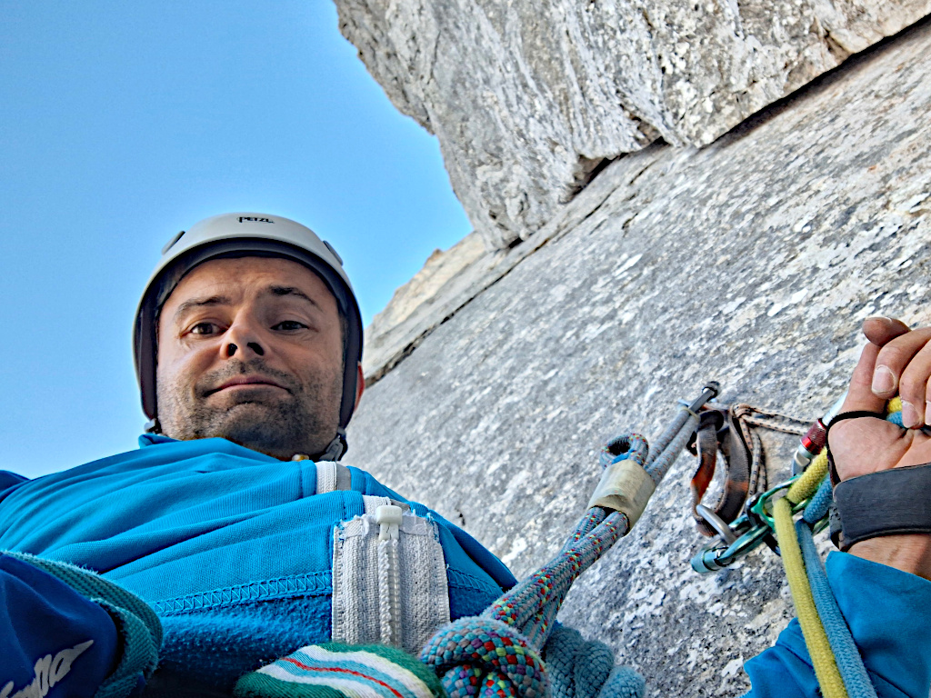 Riesenverschneidung, stanoviště pod klíčovým místem výstupu.