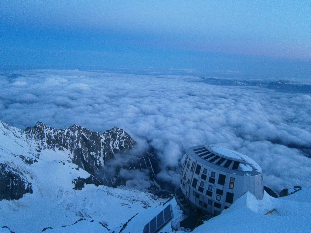 Refuge Gouter Mont Blanc.