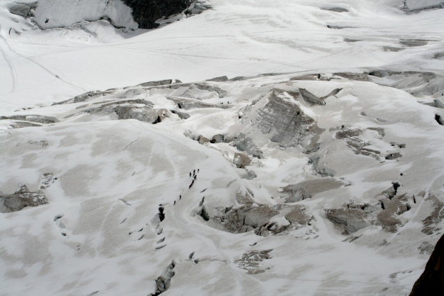 Ledovec ve Vallée Blanche vydal mrtvého snowboardistu po dvou letech