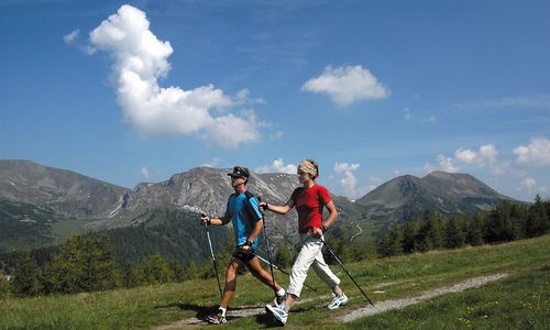 Nordic walking má být zábava Nordic walking má být zábava