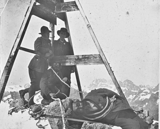 Jezuité alpinisté roku 1912