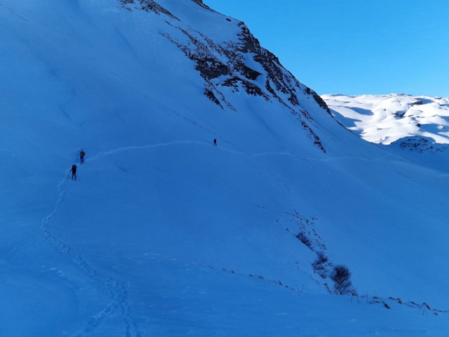 Totes Gebirge skitour: Appelhaus a Pühringerhütte
