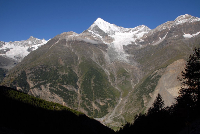 Výstup na chatu Domhütte