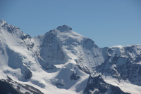 Z hřebenu Mischabel spadli dva horolezci, když lezli na Täschhorn