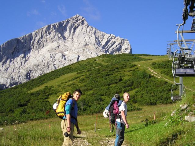 Severní hrana Höllentorkopf (5-) ve Wettersteinu