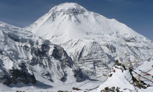 Basecamp pod Dhaulagiri zasáhla lavina a zabíjela