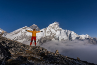 Expediční Pyranha pluje zpod Everestu Expediční Pyranha pluje zpod Everestu