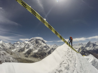 Mount Everest: nejvyšší hora světa (8850 m)