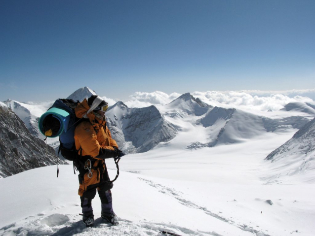 Mount Everest: nejvyšší hora světa (8850 m)