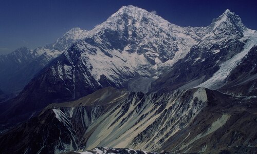 Langtang Lirung: Húserka se zabil, Holeček přežil Langtang Lirung: Húserka se zabil, Holeček přežil