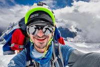 Všichni cestovatelé se sjedou na jedno místo Všichni cestovatelé se sjedou na jedno místo