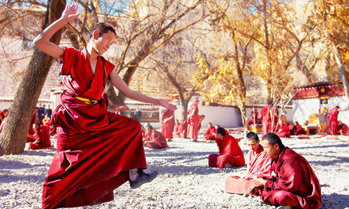 Prohlídka tibetských chrámů Jokhang, Drepung a Sera