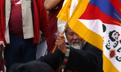 Tibet: co znamená vlajka? Tibet: co znamená vlajka?