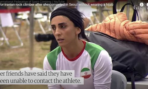 Íránská lezkyně Rekábí lezla bez hidžábu a pak zmizela
