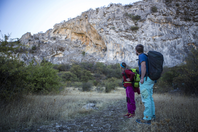 Austrian free climber Angela Eiter becomes first woman ever to tackle 9b route in Spain