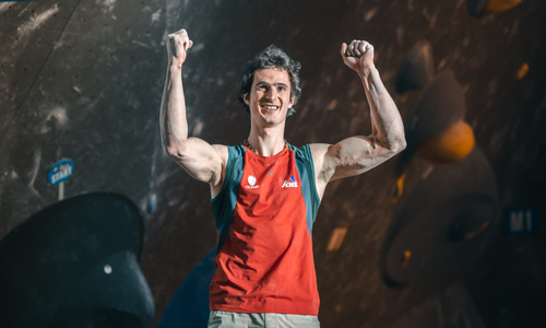 Adam Ondra ovládl boulderingový Světový pohár v Meiringenu