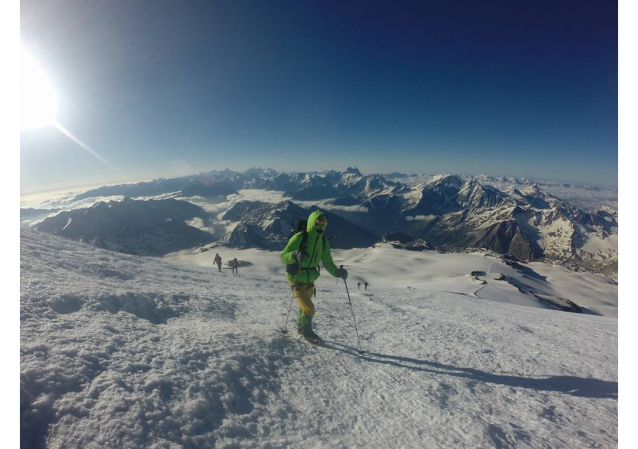 Balíme na Elbrus (5642 m)