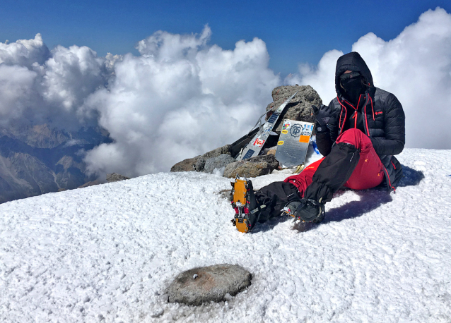 Na Elbrus v jednom zátahu