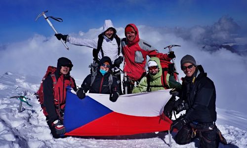 Expedice do neznáma: Kazbek (5047 m) Expedice do neznáma: Kazbek (5047 m)