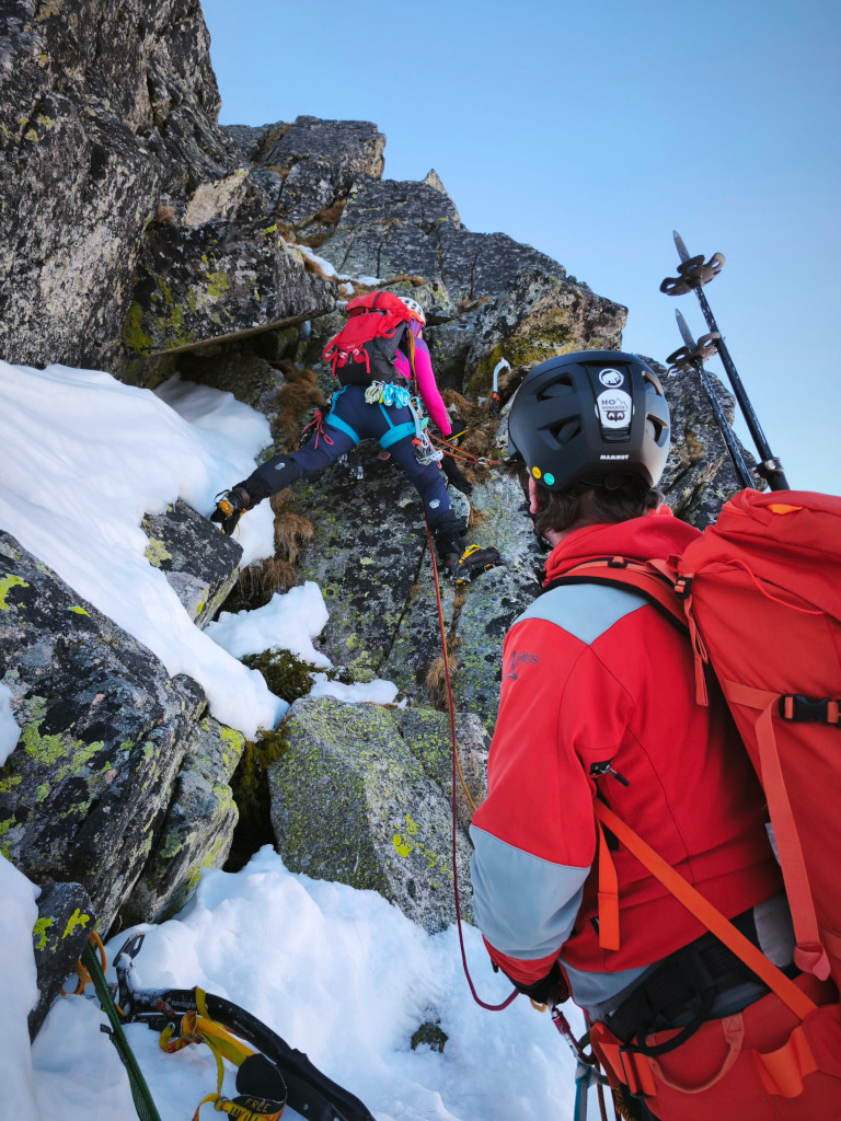 Západná Žeruchova veža, klíčové místo východního hřebene.