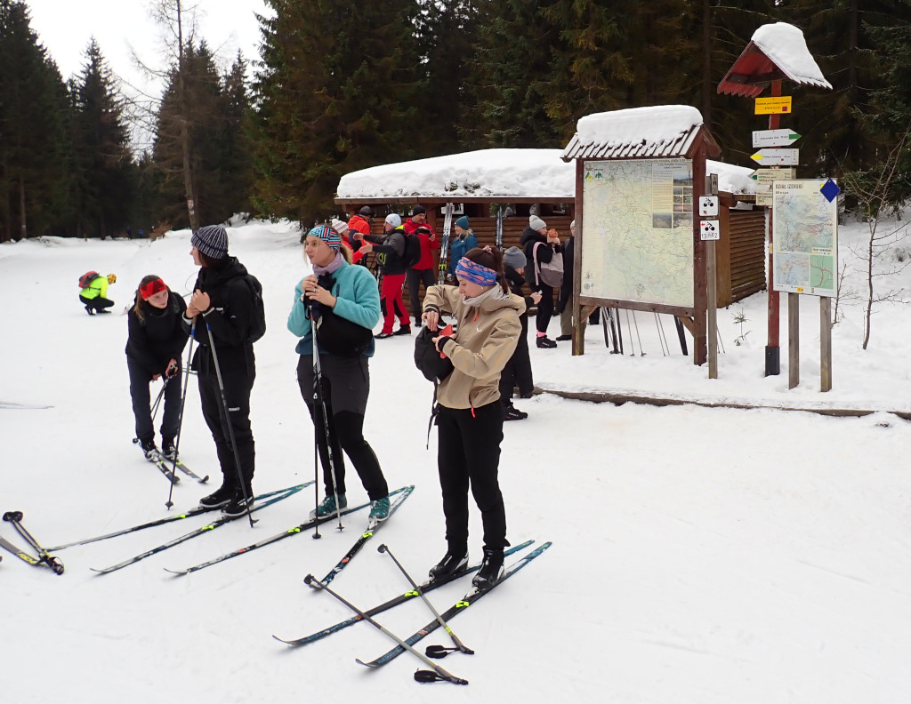 Rozcestí Pod Cicha Równia.