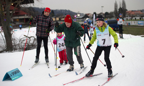 Pražský pohár v běhu na lyžích v Chuchli láká veřejnost i hvězdy