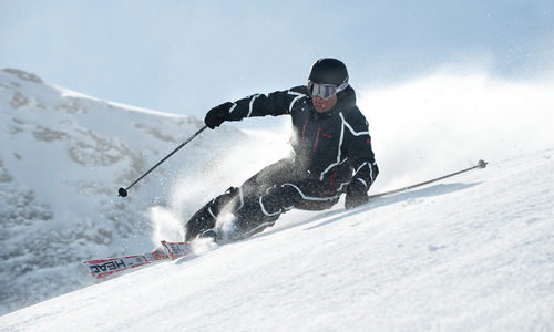 Spectacular high-speed routine ahead of Hahnenkamm race double-header