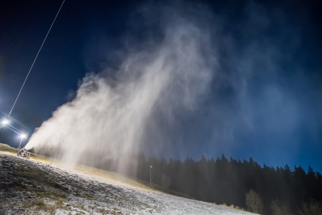 Lyžuj a plav na Razule: termální bazény ke skipasu