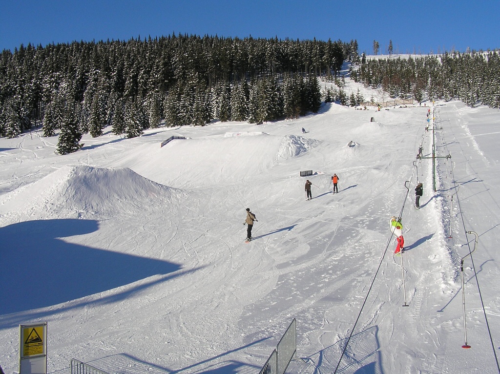 Špindlerův Mlýn, snowpark na Horních Mísečkách.