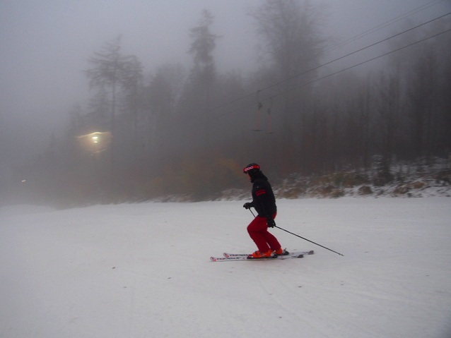 Světoví snowboardisté na Monínci poradí a ukáží 