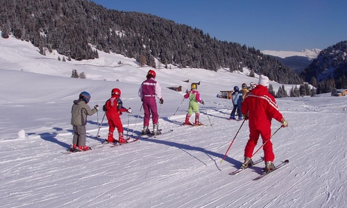 Kdy a jak dát děti do lyžařské školy?