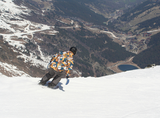 TEST Lyžařská a snowboardová helma Crivit Kalle