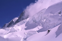Slavní freerideři Canavari a Letey zahynuli v lavině na Mont Blanc