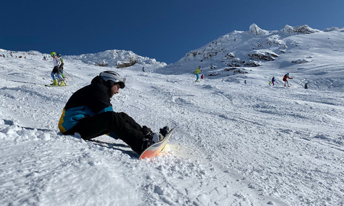 Lyžování na Mölltaler Gletscher: obrovská porce sněhu