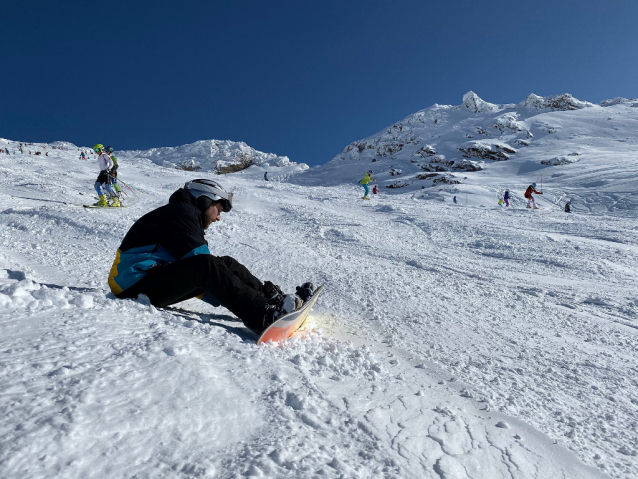 Lyžování na Mölltaler Gletscher: obrovská porce sněhu