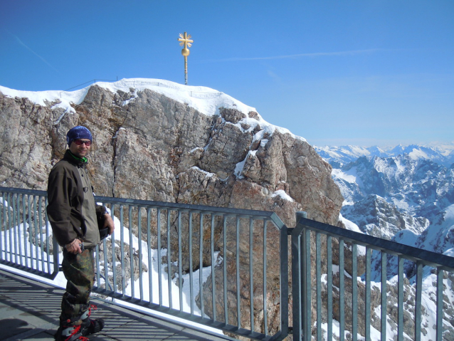 Zugspitze – lyžařský ledovec pro železniční fandy