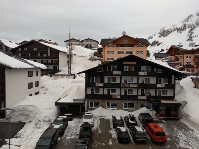 Obertauern lyžuje do května