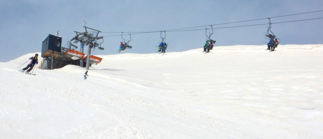 Obertauern lyžuje do května