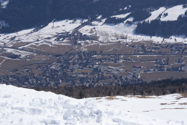 Obertauern lyžuje do května