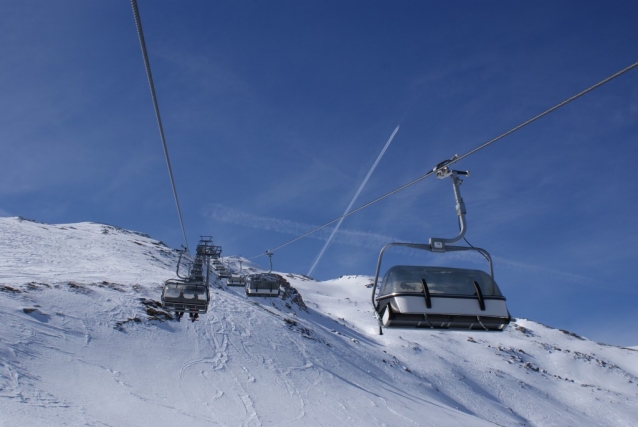 Obertauern lyžuje do května