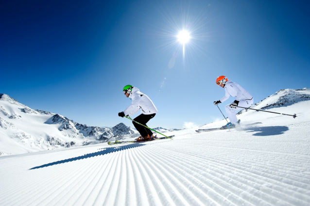 Stubai: lyže, snowboard a freeride