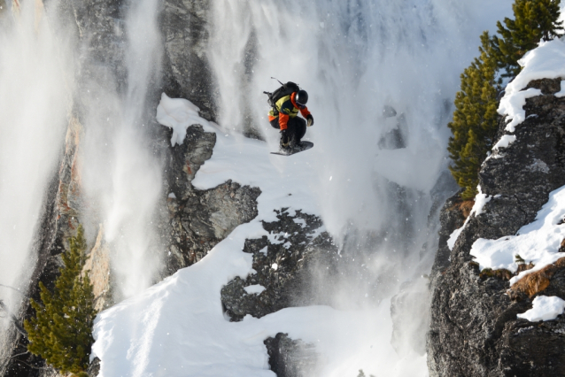 Nendaz Freeride: Incredible Performances Despite Challenging Snow Conditions