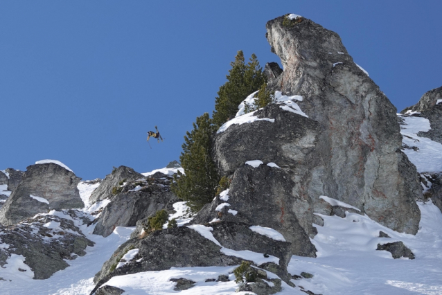 Nendaz Freeride: Incredible Performances Despite Challenging Snow Conditions